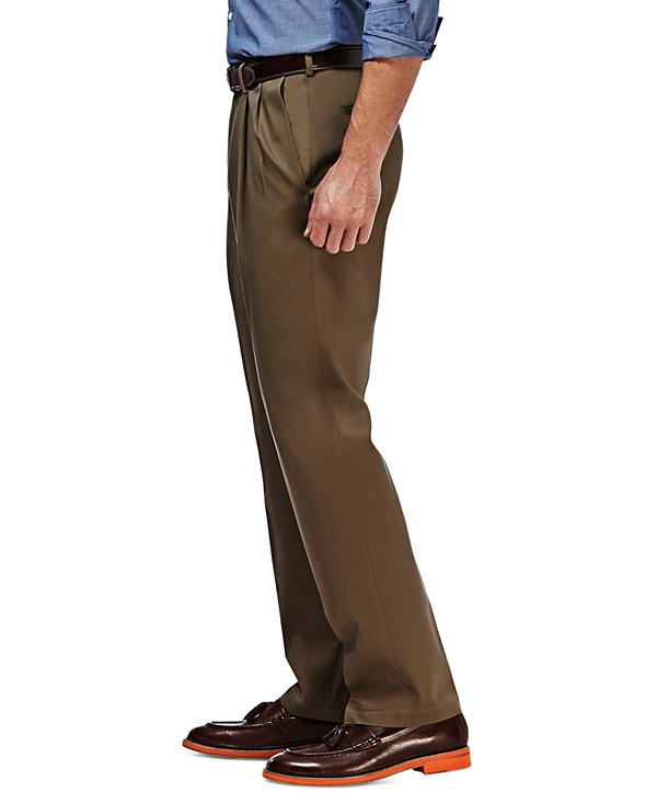 Haggar Men's Premium No Iron Khaki Classic Fit Pleat Waist Pants MSRP $70