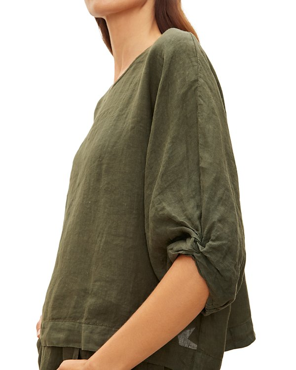 Velvet by Graham & Spencer Cass Knot Sleeve Top MSRP $182