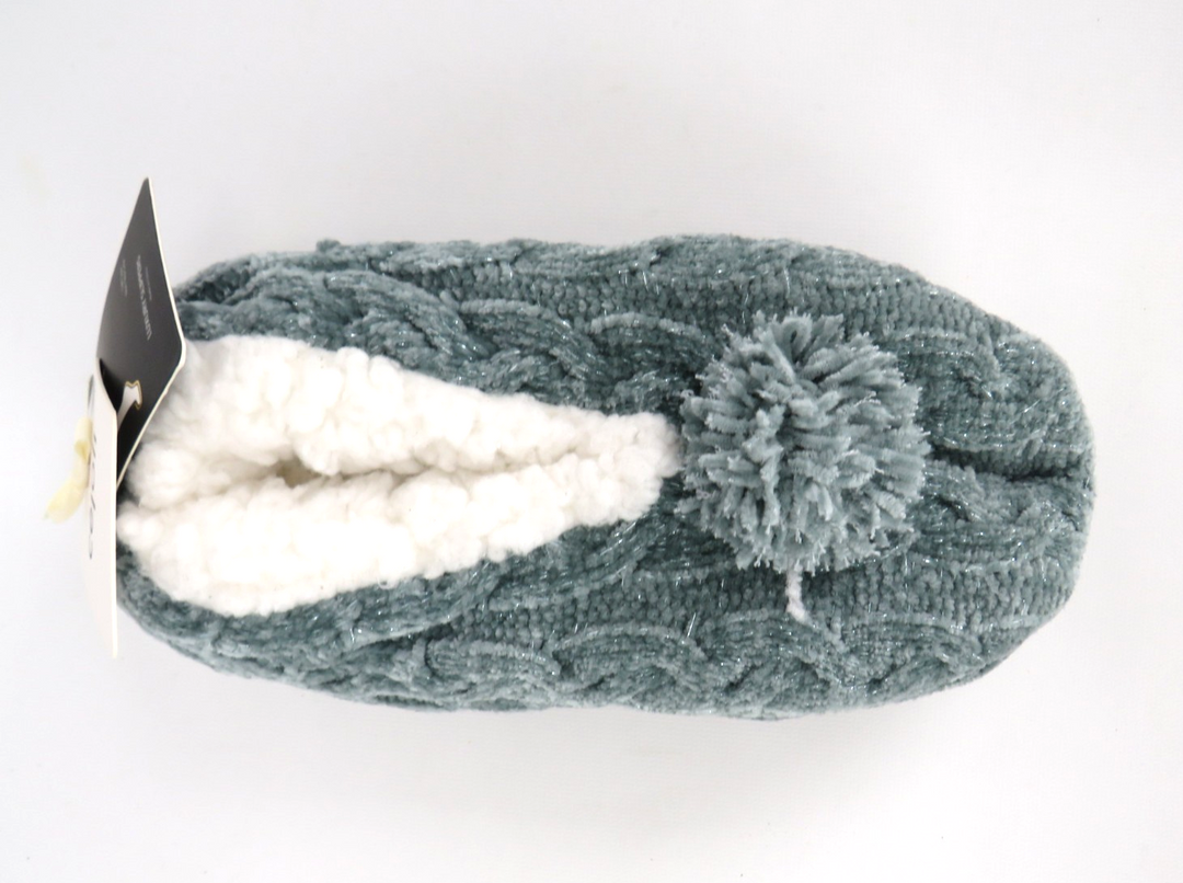 Cejoli Cable Knit Chenille Pom-Pom Slippers MSRP $30
