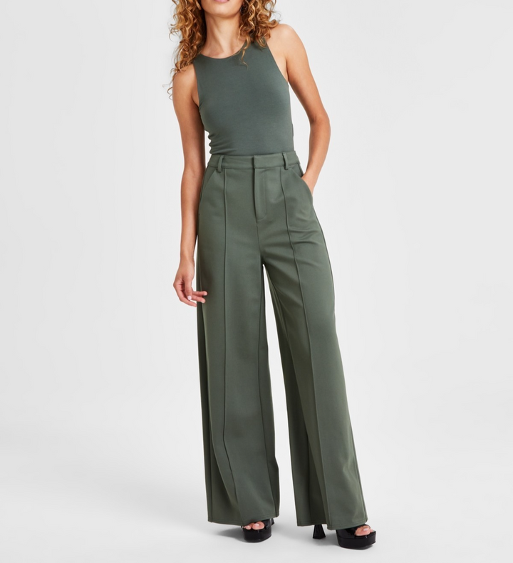 Bar III Women's Petite High-Leg Wide-Leg Seamed Ponte Pants MSRP $59.50