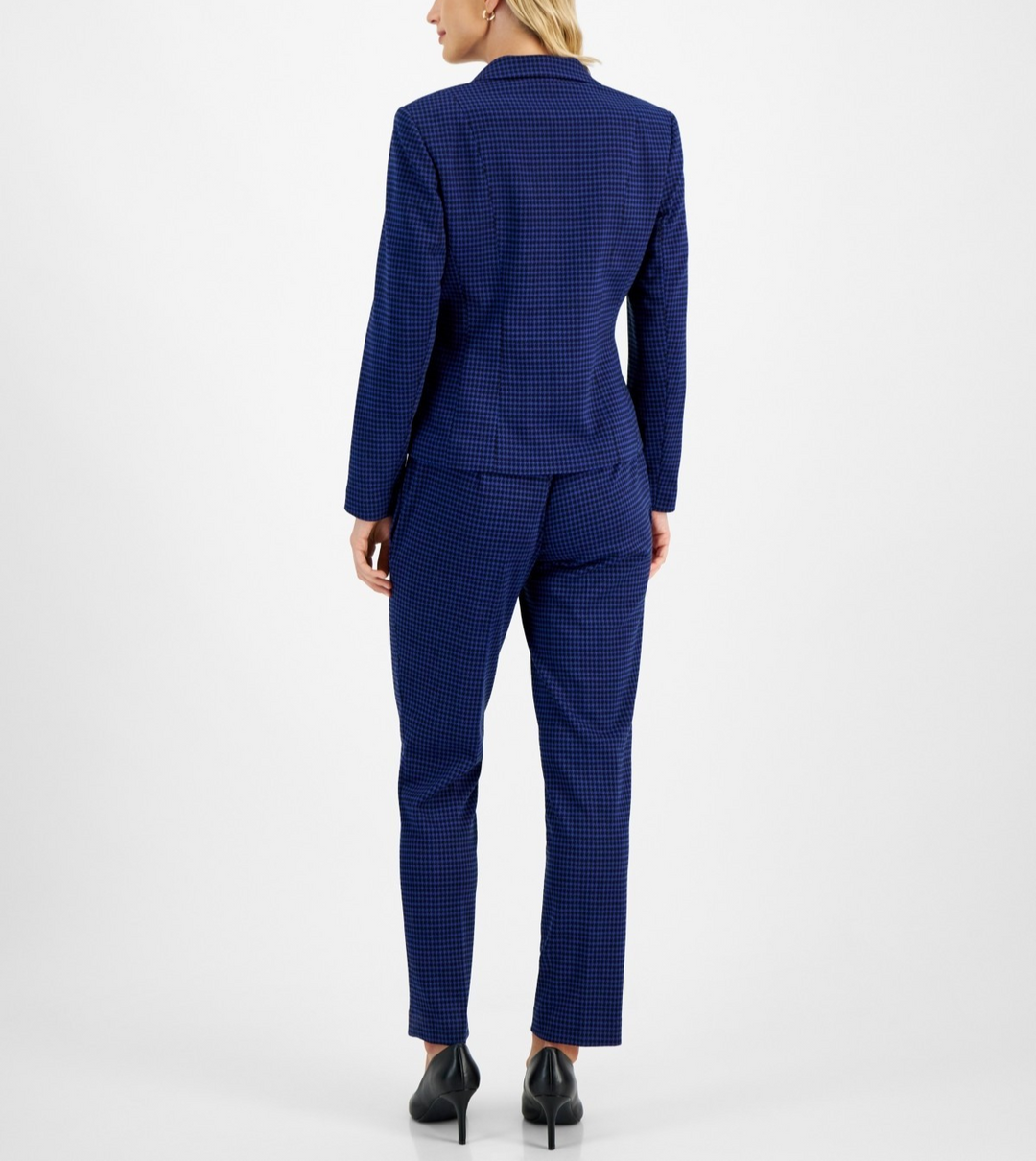 Le Suit Pant Suit MSRP $265