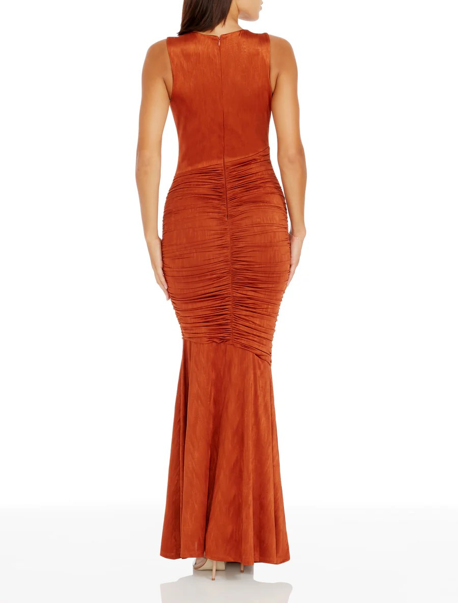 Dress the Population Women's Violetta Ruched Gown MSRP $298