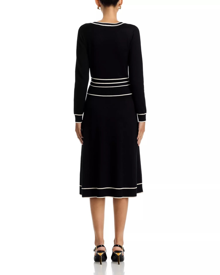 T Tahari Crewneck Belted Dress MSRP $118