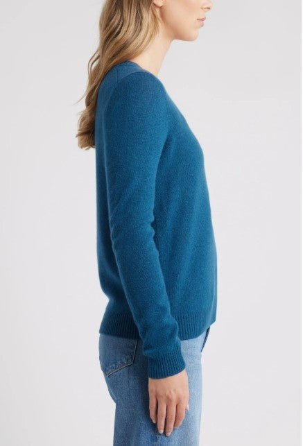 C by Bloomingdale's Cashmere V-Neck Cashmere Sweater MSRP $178