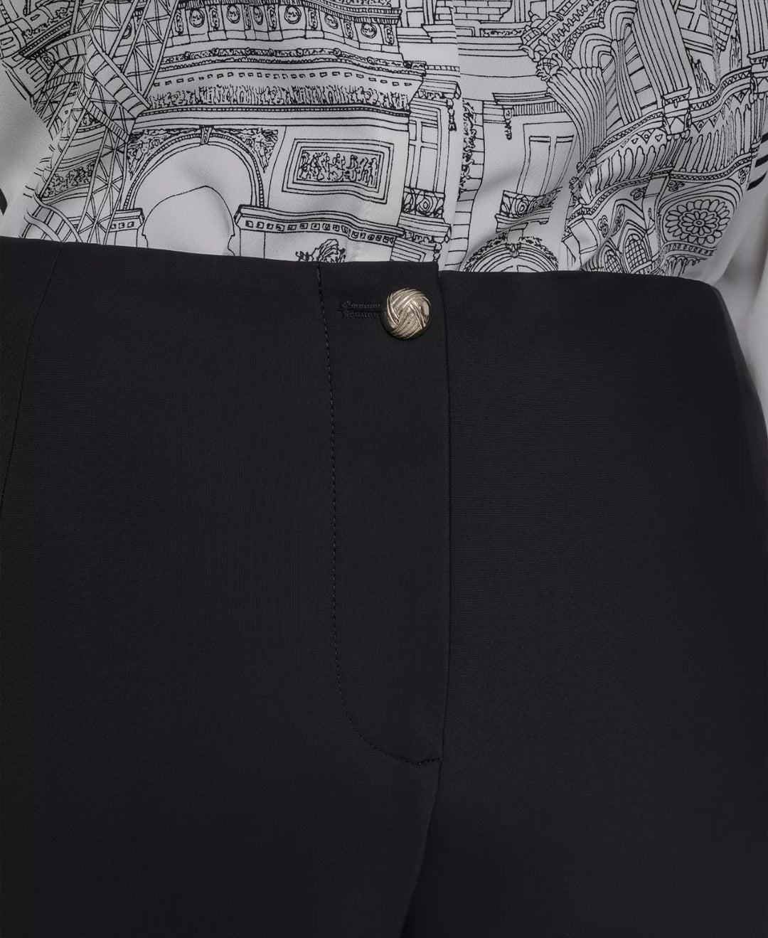 KARL LAGERFELD PARIS Plus Size Zip-Pocket Slim Pants MSRP $119