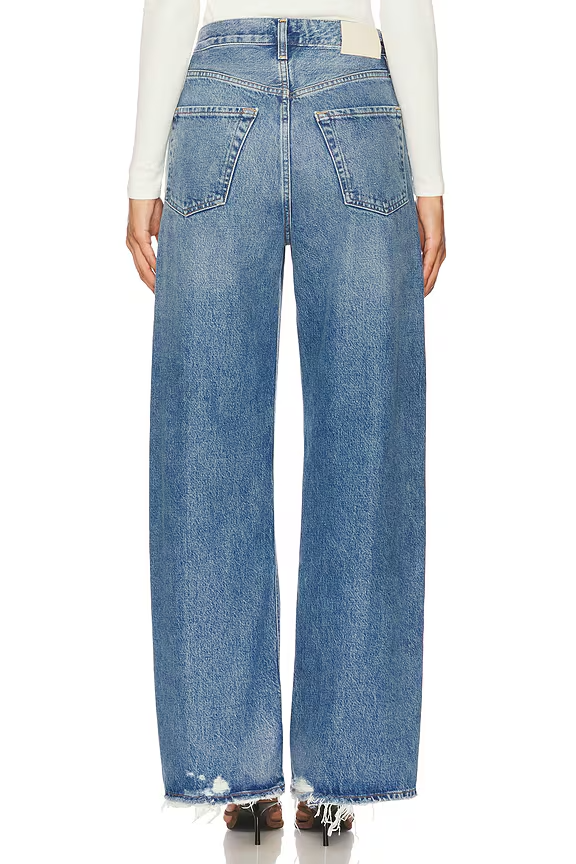 Citizens of Humanity Ayla Baggy Distressed Jeans MSRP $258