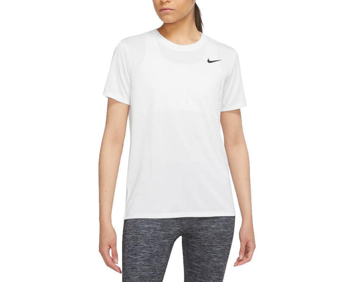 Nike Basic T-Shirt