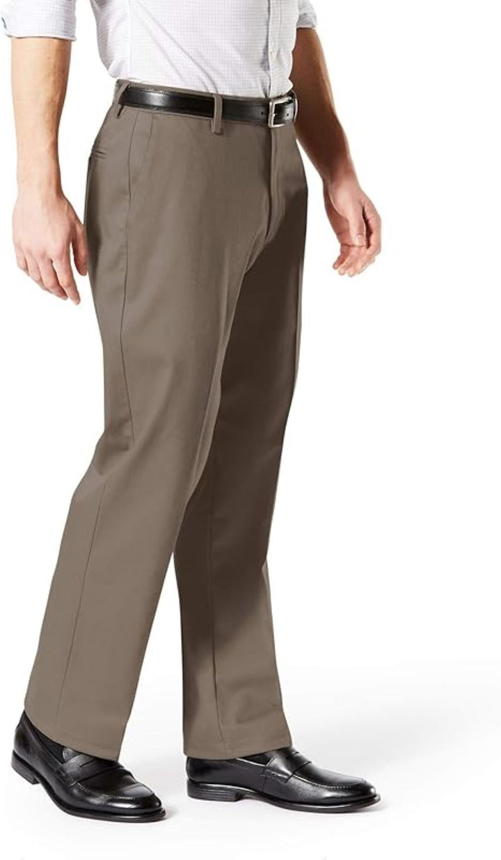 Dockers MEN Signature Lux Cotton Classic Fit Creased Stretch Khaki Pants