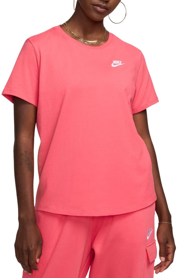 Nike Sportswear Club Essentials Women's T-Shirt