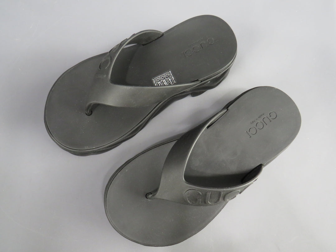GUCCI Logo-debossed Platform Flip-flops