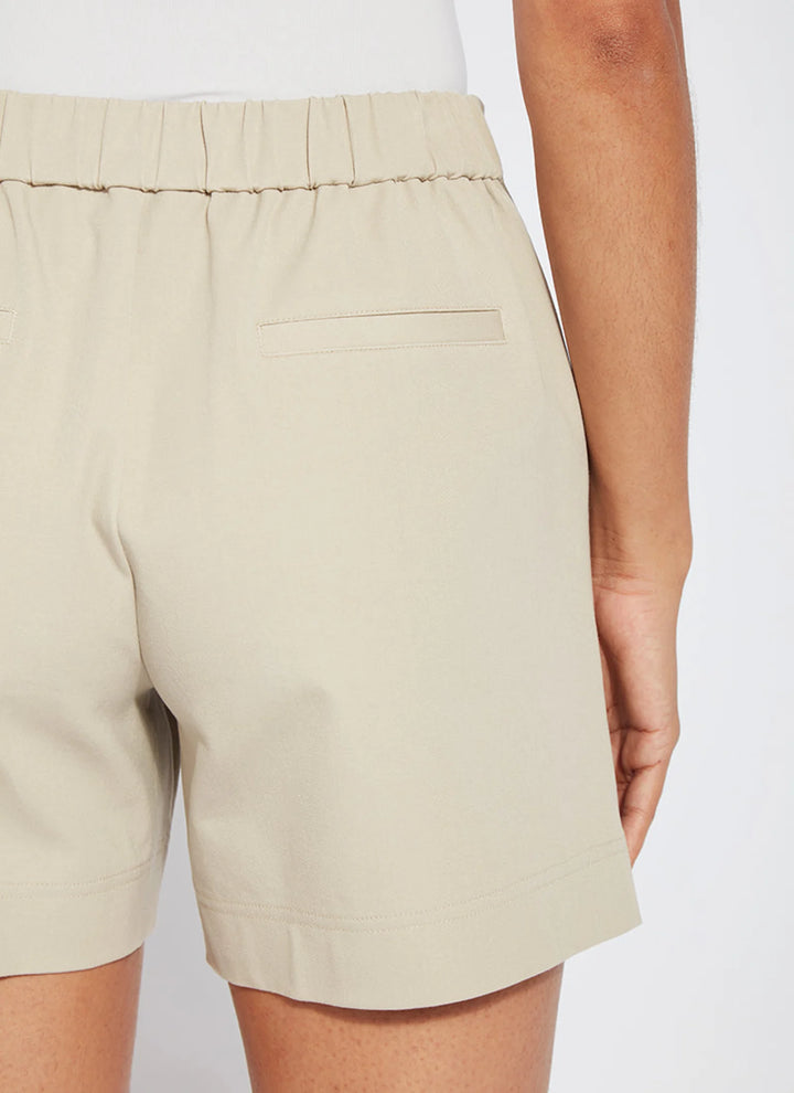 Lyssé Plus Waikiki Stretch Twill Shorts