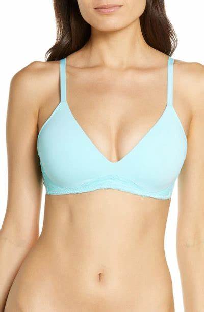 On Gossamer Sleek & Lace Wirefree Bra