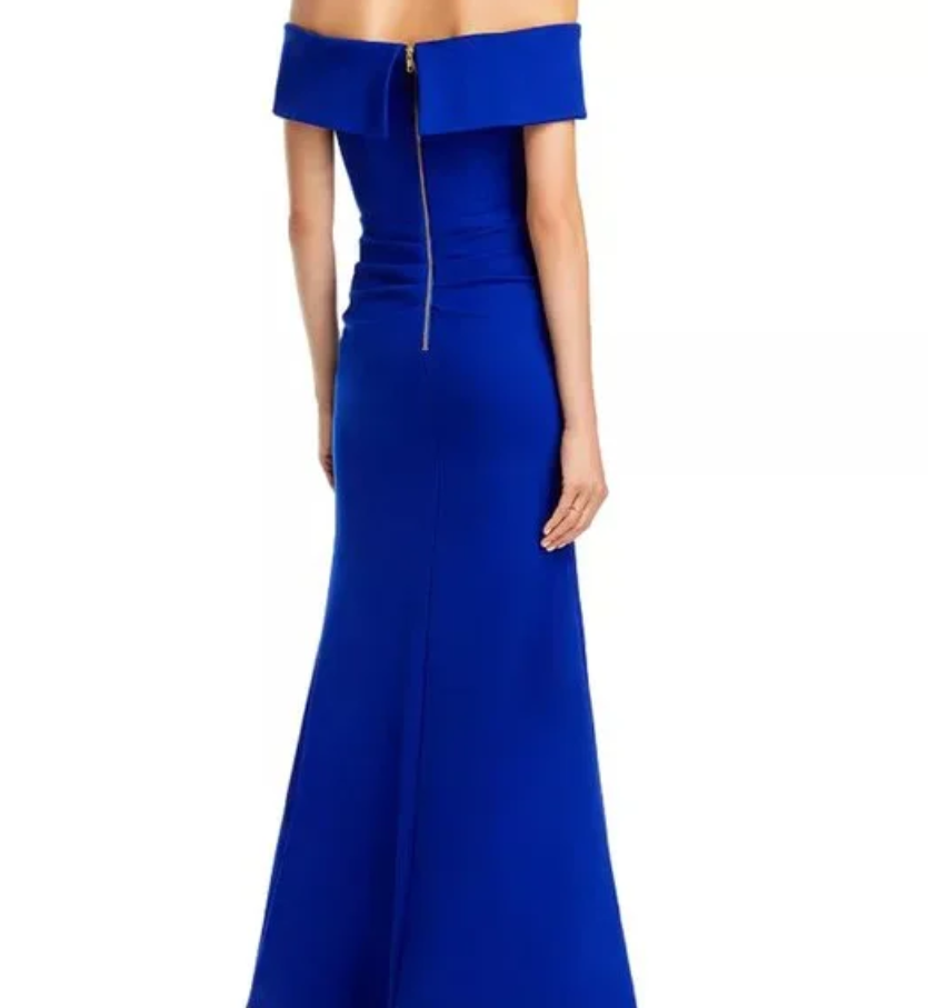 AQUA Off-the-Shoulder Scuba Crepe Gown