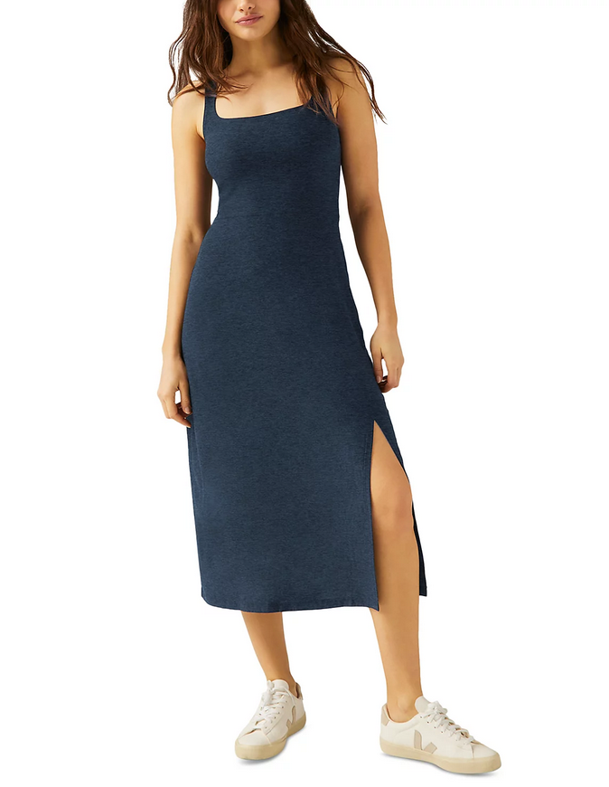 Beyond Yoga Featherweight Getaway Dress