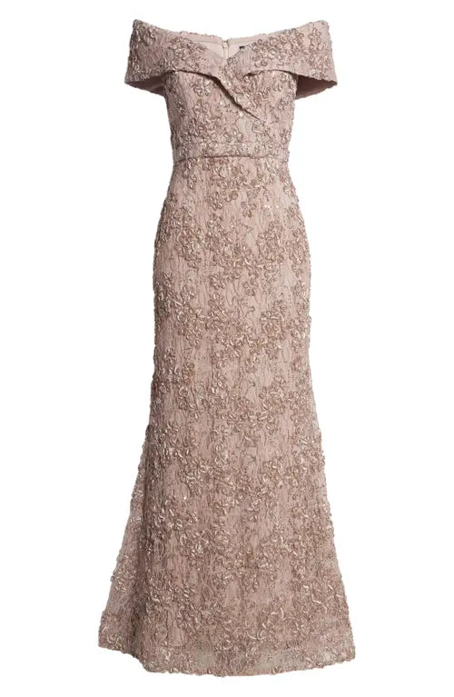 XSCAPE Women's Off-The-Shoulder Lace Gown