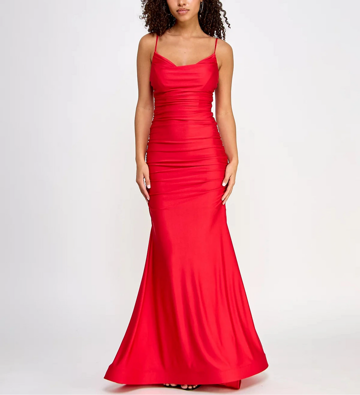 B. Darlin Juniors' Shirred Gown