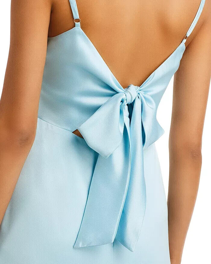 AQUA Bow-Back Gown