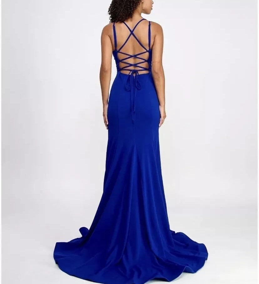 Emerald Sundae Juniors' Criss-Cross Mermaid Gown