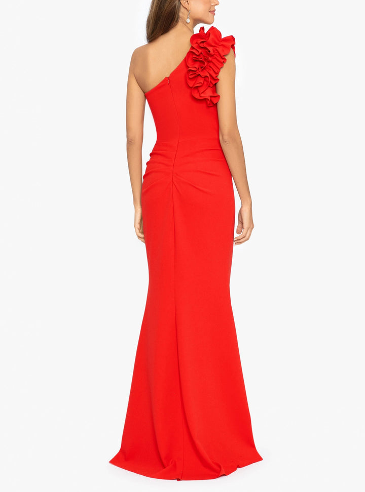 XSCAPE Petite Ruffled One-Shoulder Gown