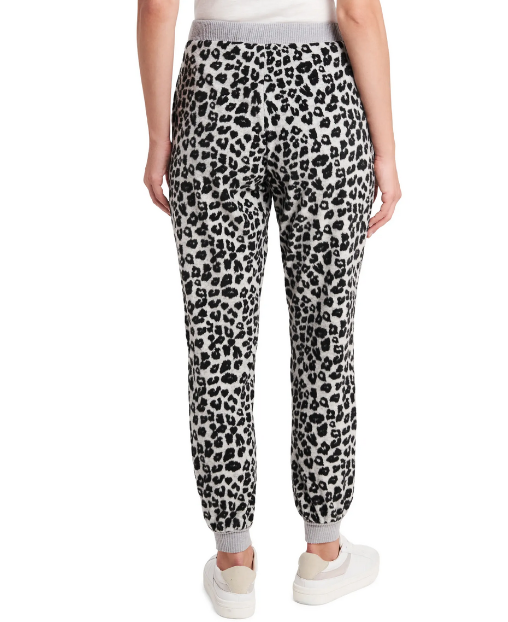 VINCE CAMUTO Cozy Leopard Print Joggers