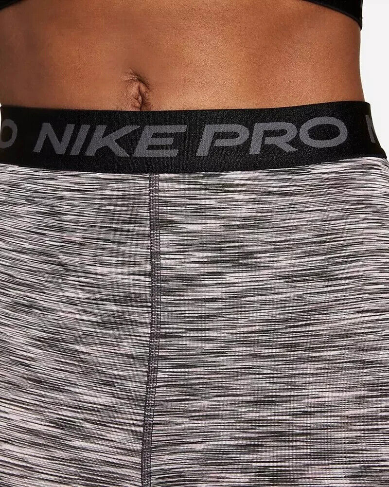 Nike Fitted Space-Dyed Cropped Tights